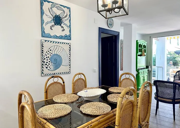 度假居 Family Near The Beach - Eaw Homes